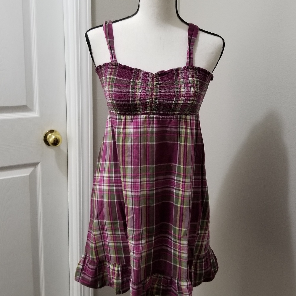 Aerie sz M Purple and Green spaghetti strap top